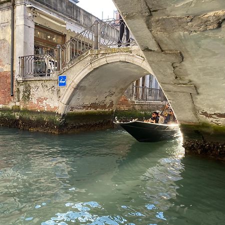 True Venice 2 Bedrooms In The Heart Of Castello Venedig Eksteriør billede