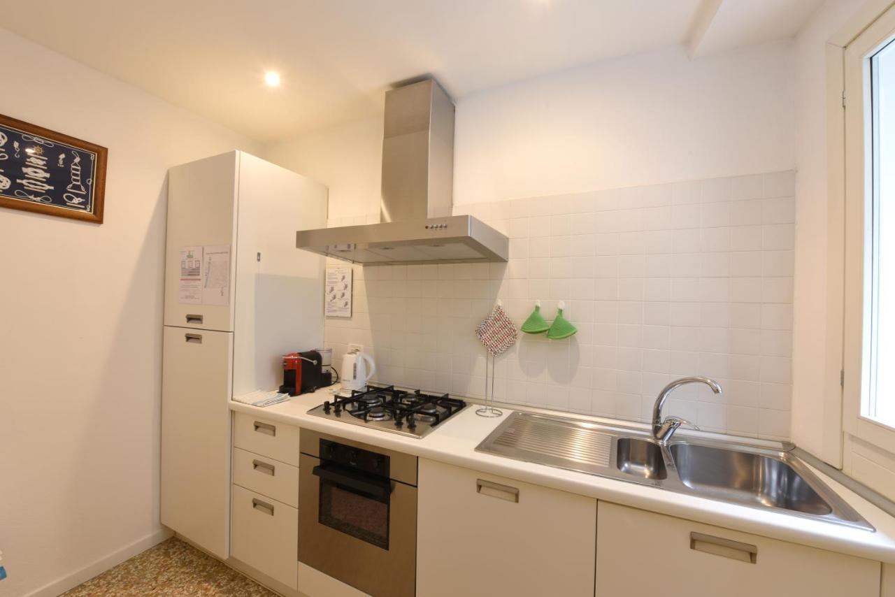 True Venice 2 Bedrooms In The Heart Of Castello Venedig Eksteriør billede