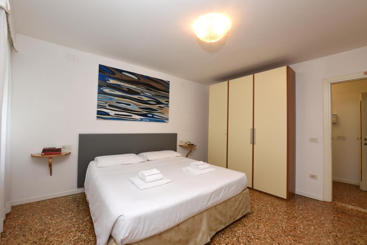 True Venice 2 Bedrooms In The Heart Of Castello Venedig Eksteriør billede