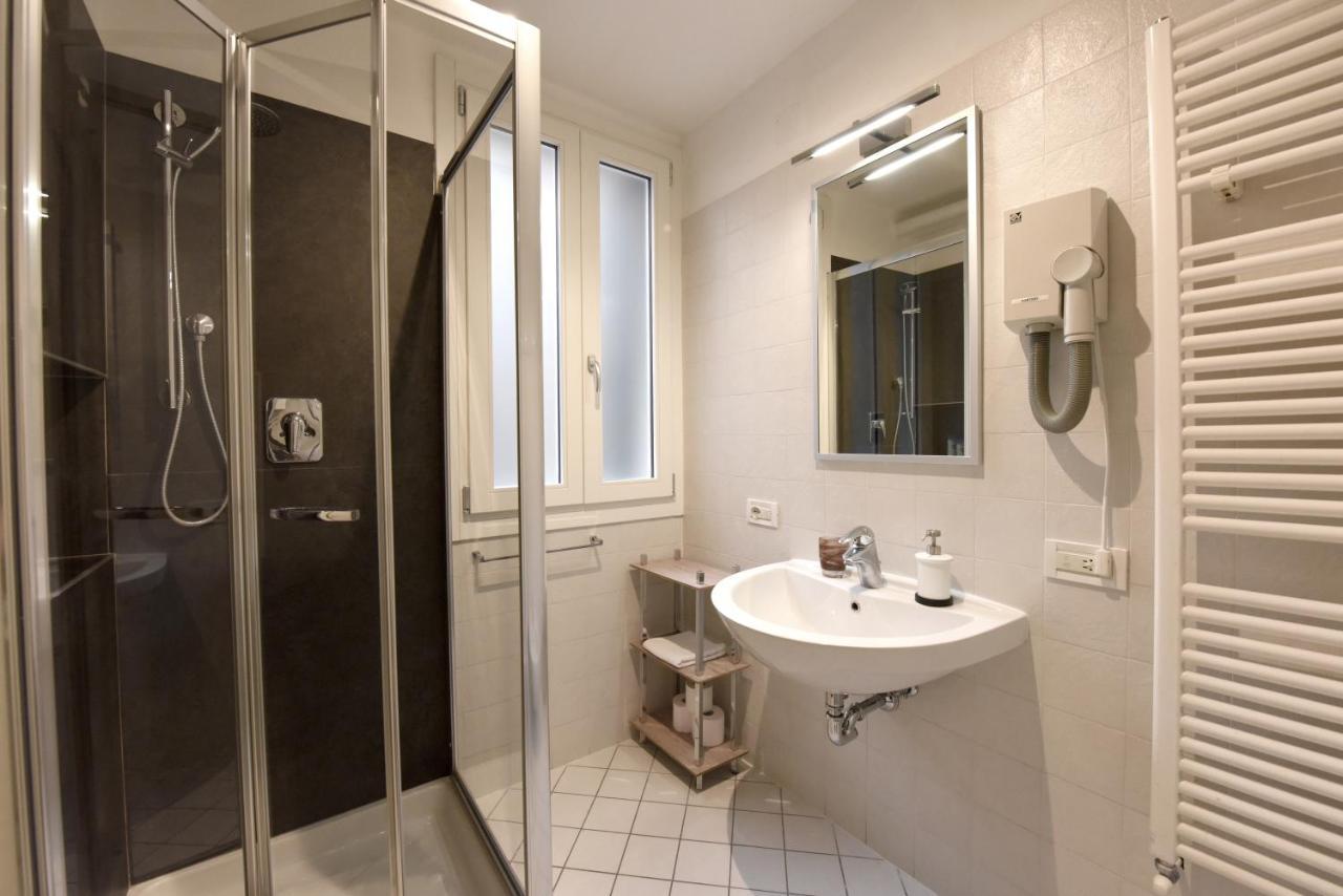 True Venice 2 Bedrooms In The Heart Of Castello Venedig Eksteriør billede